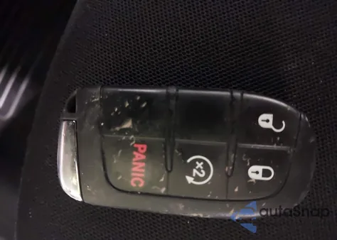 2020 Jeep Renegade Latitude 4X4 from USA, damaged, VIN ZACNJBBB8LPL19526